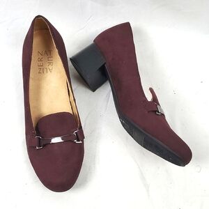 Naturalizer Burgundy Block Heel Loafers